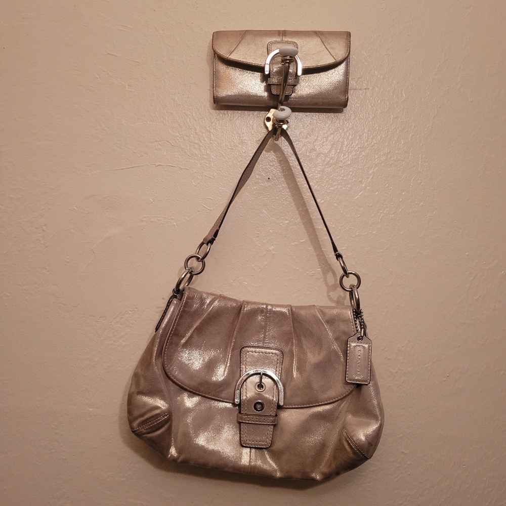 Coach Hobo Soho Pleated Buckle Purse Pocket Metallic Leather Shoulder Bag